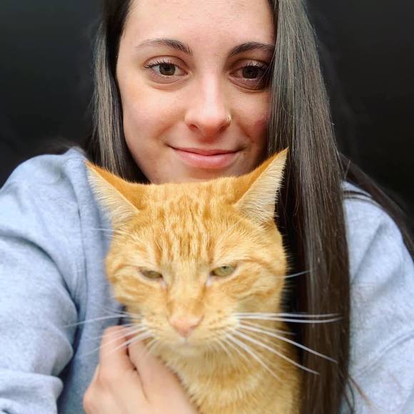 Meet your Posher, Beverly - Picture 1 of 1